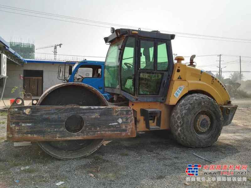 陕西出售转让二手5000小时2006年洛建LSS220P单钢轮压路机