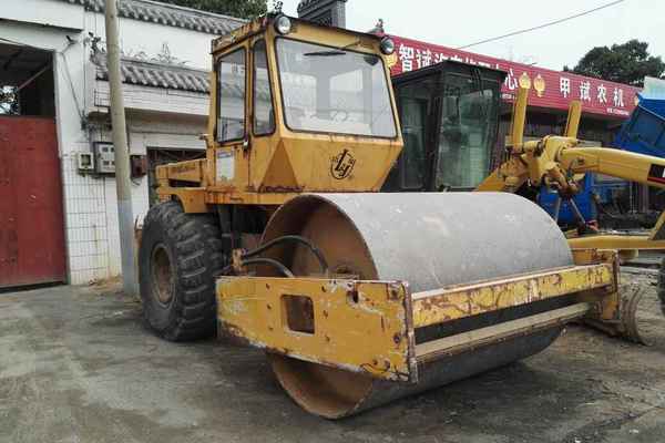 陕西出售转让二手10000小时2003年洛建ZY18单钢轮压路机