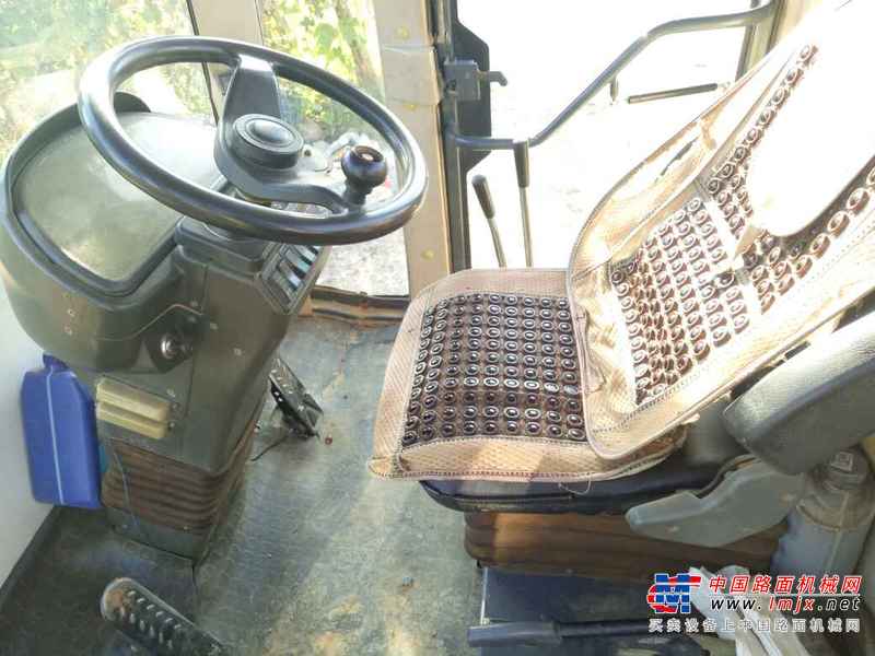云南出售转让二手2692小时2009年洛阳路通LT322S单钢轮压路机