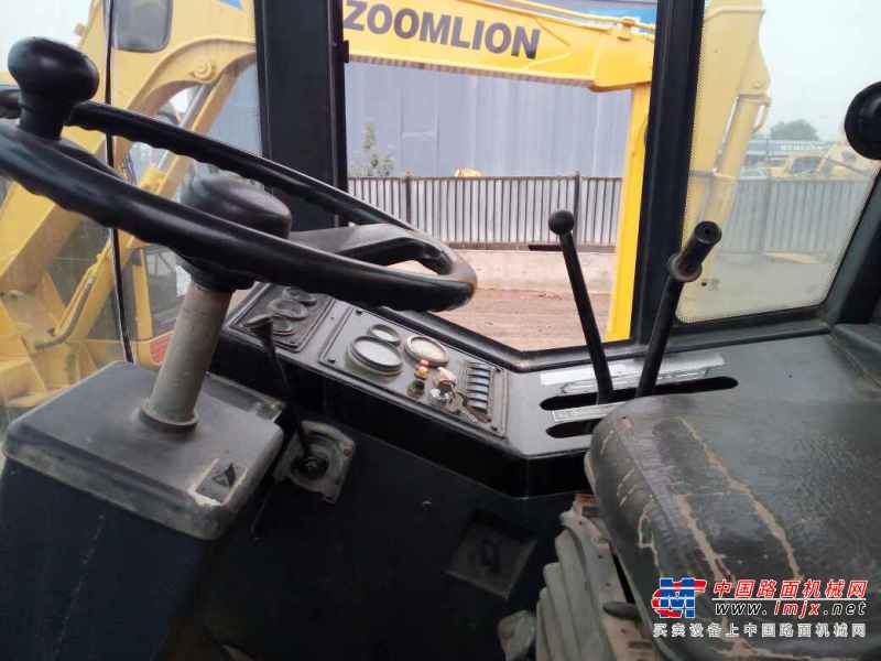 陕西出售转让二手2600小时2014年洛建LSS220单钢轮压路机