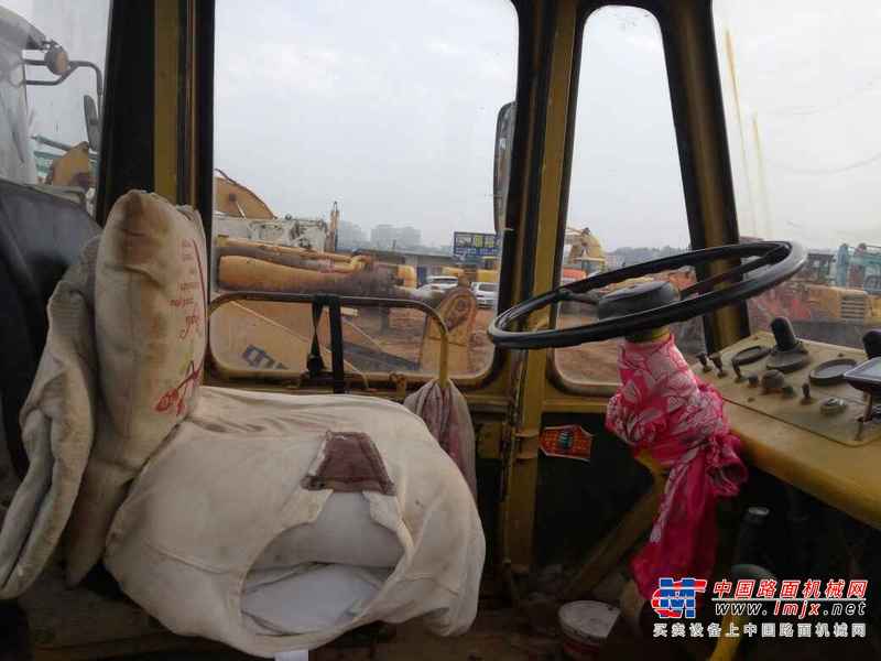 云南出售转让二手12000小时2003年洛建YZ14B单钢轮压路机