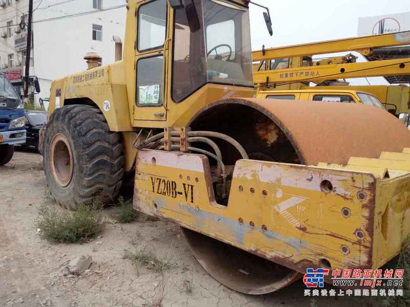 山西出售转让二手8450小时2003年洛阳路通YZ20B单钢轮压路机