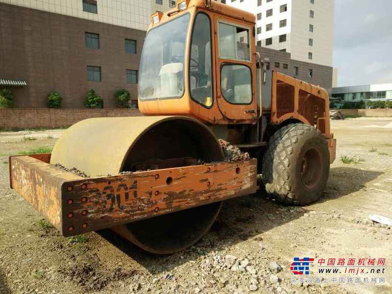 云南出售转让二手18000小时2003年江麓W2002A单钢轮压路机