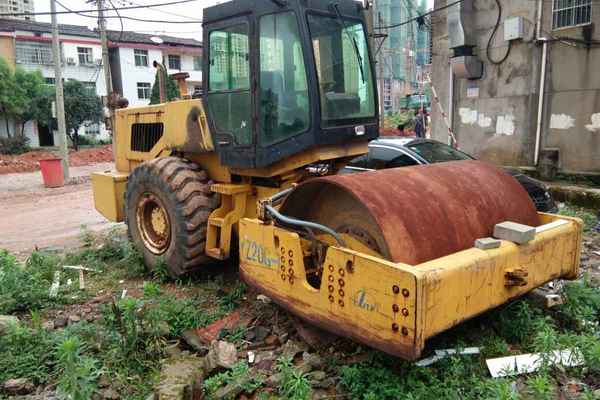 江西出售转让二手9152小时2007年洛建YZ20B单钢轮压路机