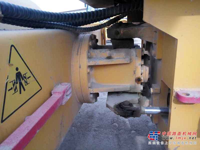 陕西出售转让二手2300小时2010年洛建LSS2101单钢轮压路机