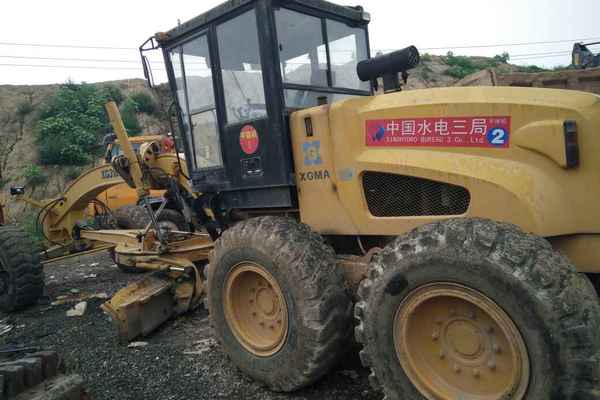 河北出售转让二手4000小时2010年厦工三明XG31802平地机
