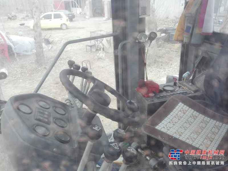 内蒙古出售转让二手1000小时2013年徐工GR180平地机