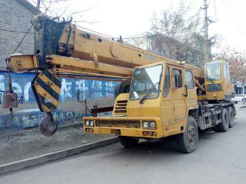 山西出售转让二手7180小时2005年徐工QY16C汽车起重机