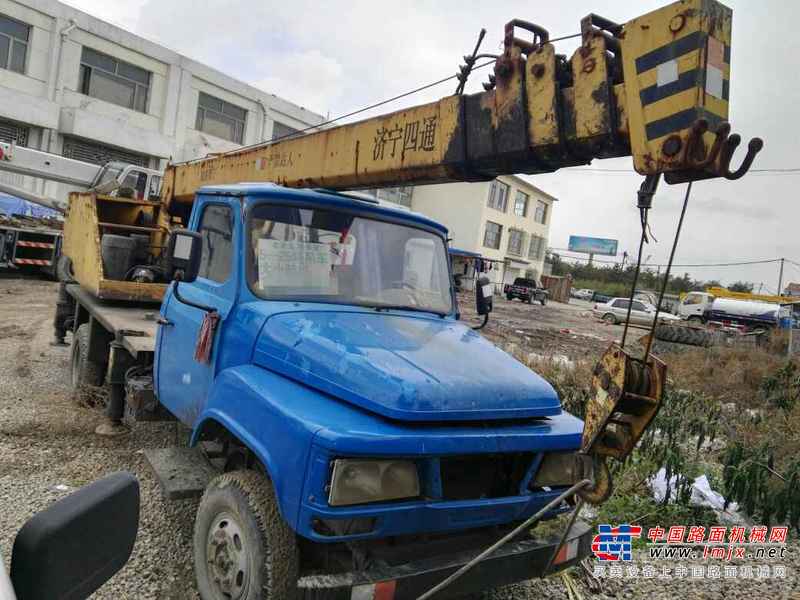 山西出售转让二手2000小时2009年济宁四通STQT汽车起重机