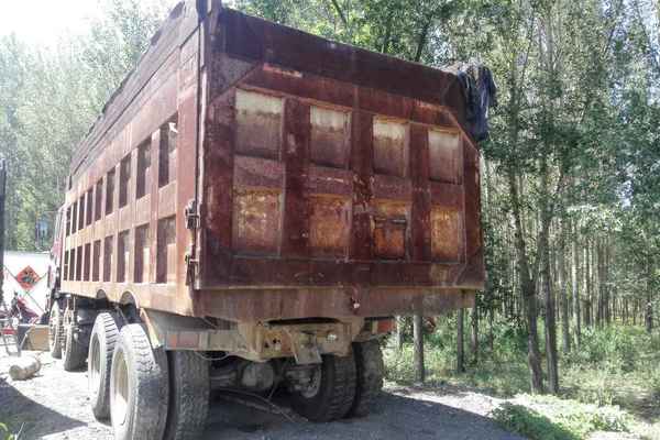 辽宁出售转让二手2008年红岩自卸车