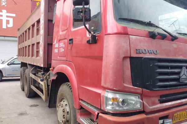 内蒙古出售转让二手2010年中国重汽豪沃ZZ3257M2941自卸车