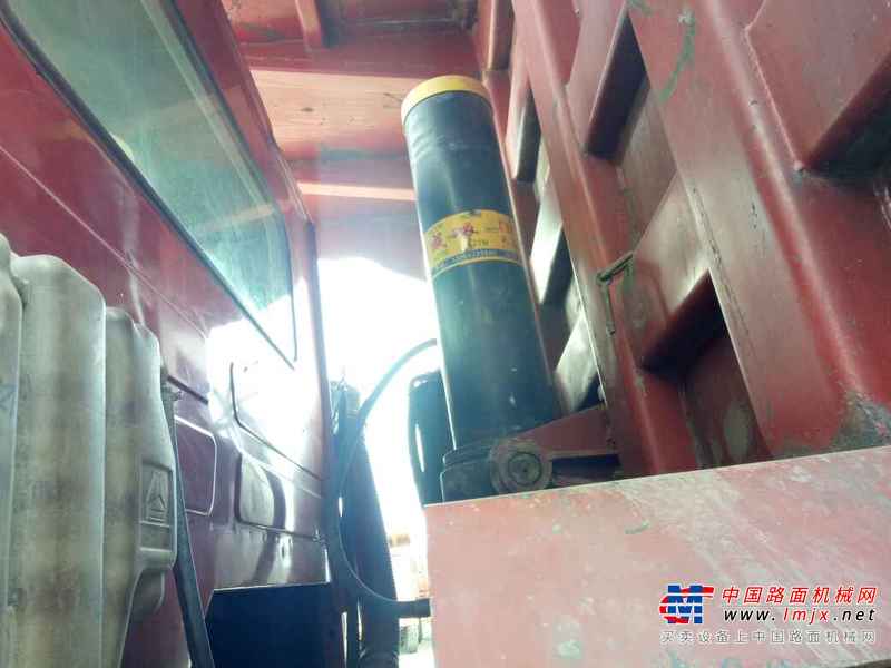 宁夏出售转让二手2010年中国重汽豪沃ZZ5437N466741自卸车