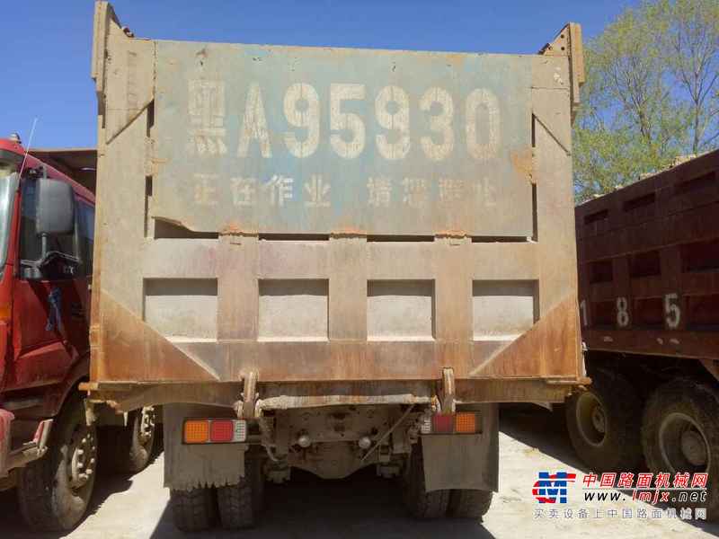 黑龙江出售转让二手2008年中国重汽豪沃ZZ5437N466741自卸车