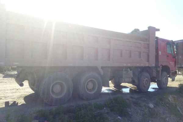 黑龙江出售转让二手2009年中国重汽豪沃ZZ3257N5247自卸车