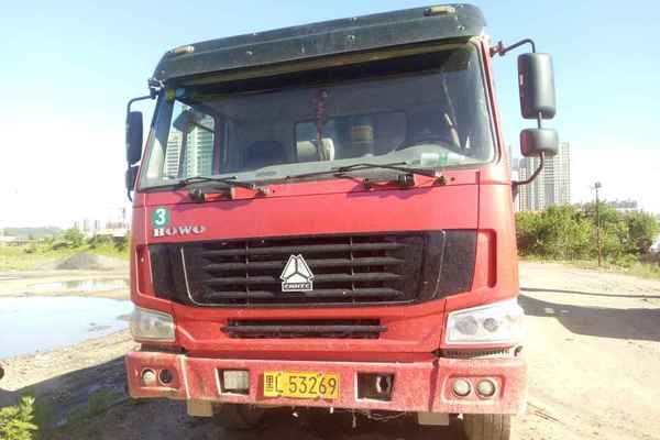黑龙江出售转让二手2009年中国重汽豪沃ZZ3257M2941自卸车