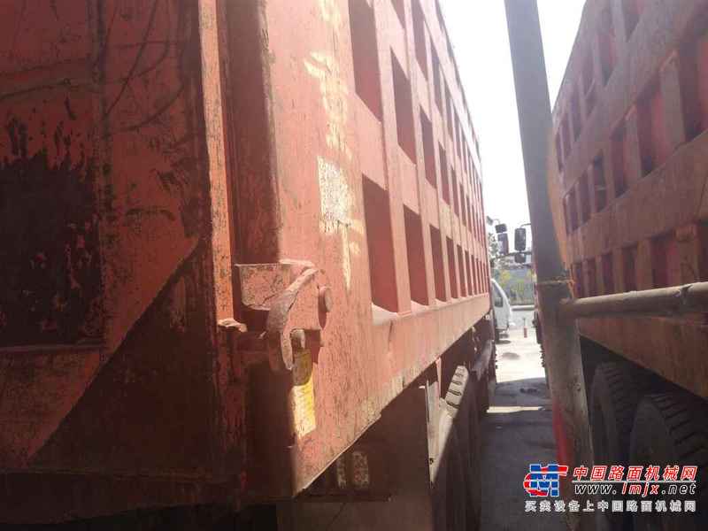 内蒙古出售转让二手2015年红岩CQ3254SMG384自卸车