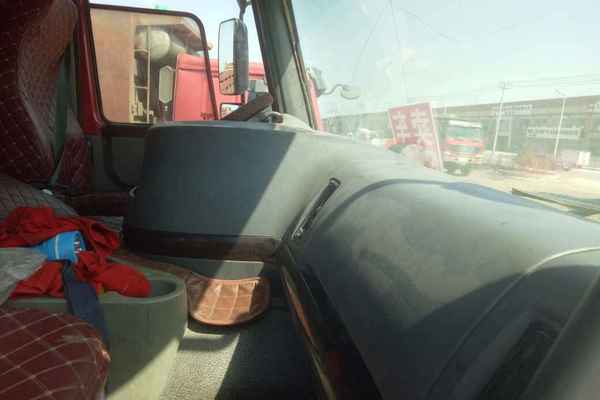 黑龙江出售转让二手2010年中国重汽豪泺ZZ3257N3648W自卸车