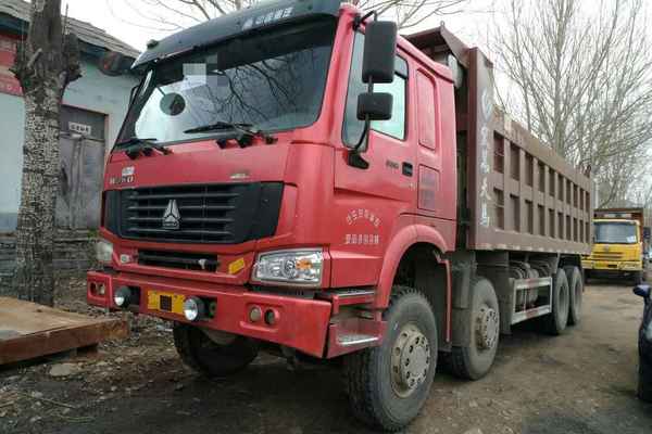 吉林出售转让二手2009年中国重汽豪泺ZZ3317N3568W自卸车