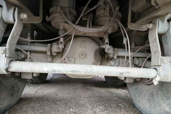 吉林出售转让二手2009年中国重汽豪泺ZZ3317N3568W自卸车
