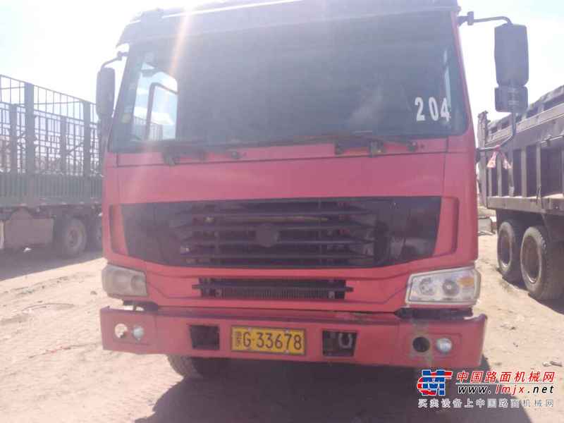 内蒙古出售转让二手2010年中国重汽豪沃ZZ3257M2941自卸车