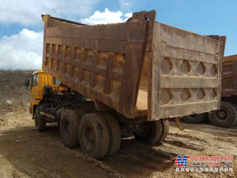 内蒙古出售转让二手2010年红岩CQ3254SMG384自卸车