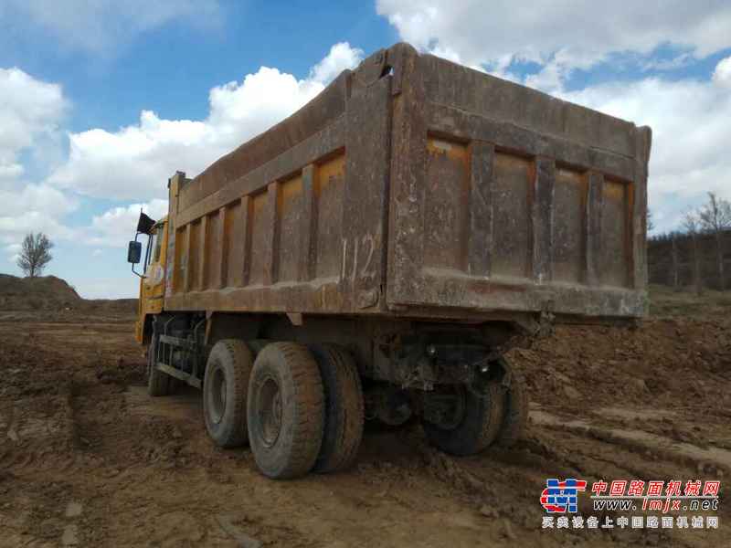 内蒙古出售转让二手2009年红岩CQ3254SMG324自卸车