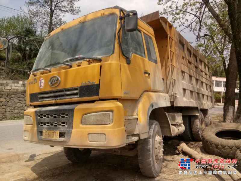 贵州出售转让二手2015年联合卡车SQR3251D6T4自卸车
