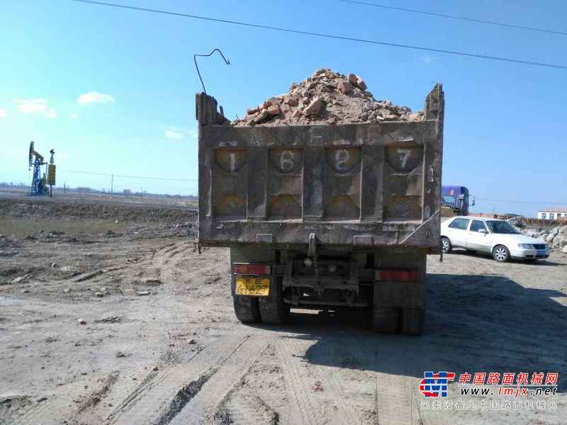 黑龙江出售转让二手2010年中国重汽金王子ZZ3251N4041D1自卸车