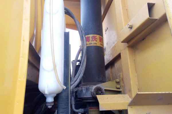 宁夏出售转让二手2011年红岩CQ3253TMG324自卸车