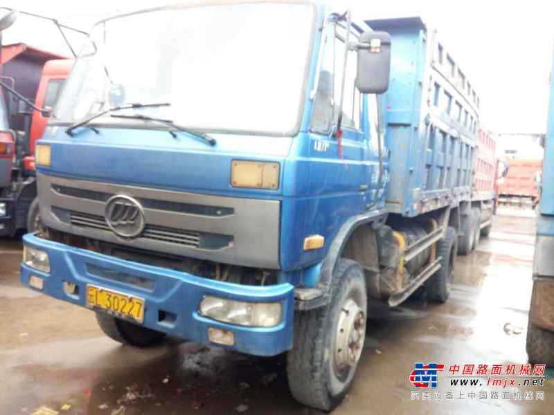 云南出售转让二手2014年联合卡车SQR3251D6T4自卸车