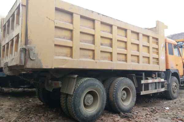 陕西出售转让二手2012年陕汽奥龙SX3255BR384自卸车