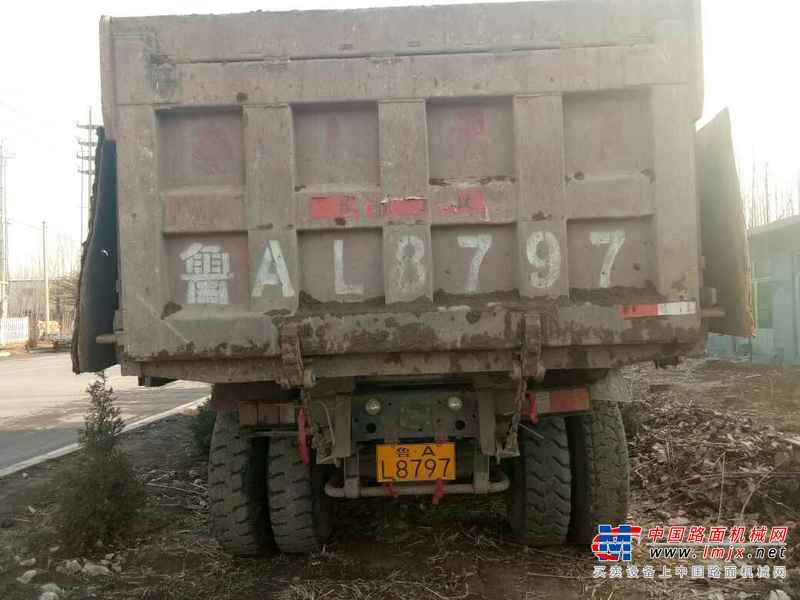 山东出售转让二手2015年中国重汽豪沃ZZ3257M2941自卸车