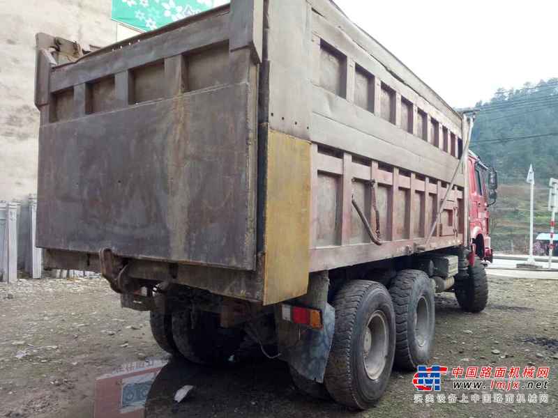 贵州出售转让二手2011年中国重汽豪沃ZZ5437N466741自卸车
