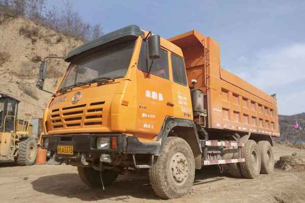 陕西出售转让二手2013年陕汽奥龙SX3255BR384自卸车