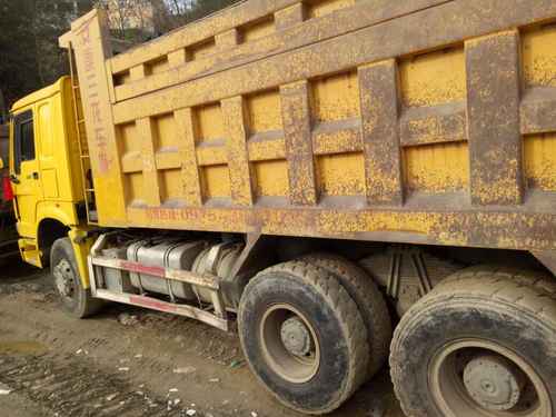 陕西出售转让二手2012年中国重汽豪沃ZZ3257N3847D1N7WA自卸车
