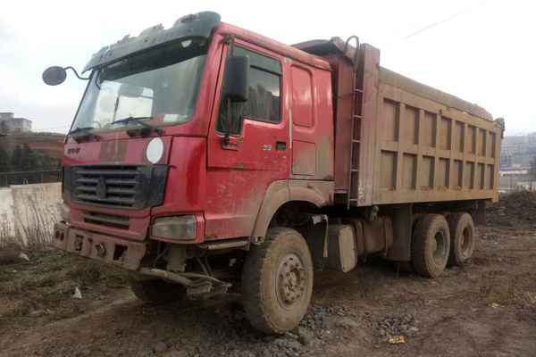 贵州出售转让二手2010年中国重汽豪沃ZZ3257M2941自卸车
