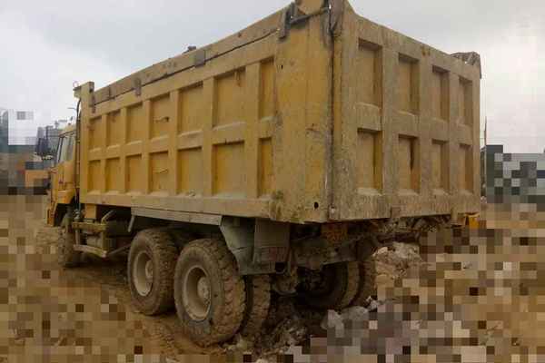 贵州出售转让二手2010年红岩CQ3254SMG384自卸车