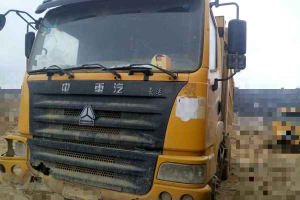 贵州出售转让二手2011年中国重汽豪沃ZZ3257N5247自卸车