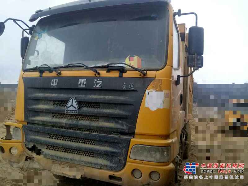 贵州出售转让二手2011年中国重汽豪沃ZZ3257N5247自卸车