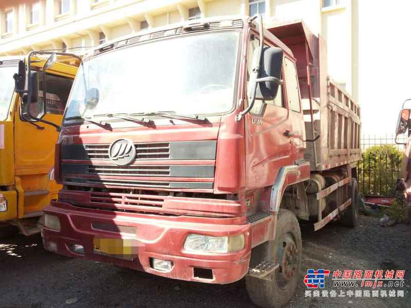 云南出售转让二手2014年联合卡车SQR3251D6T4自卸车