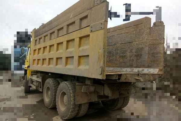 贵州出售转让二手2011年中国重汽豪泺ZZ3257N3847C自卸车