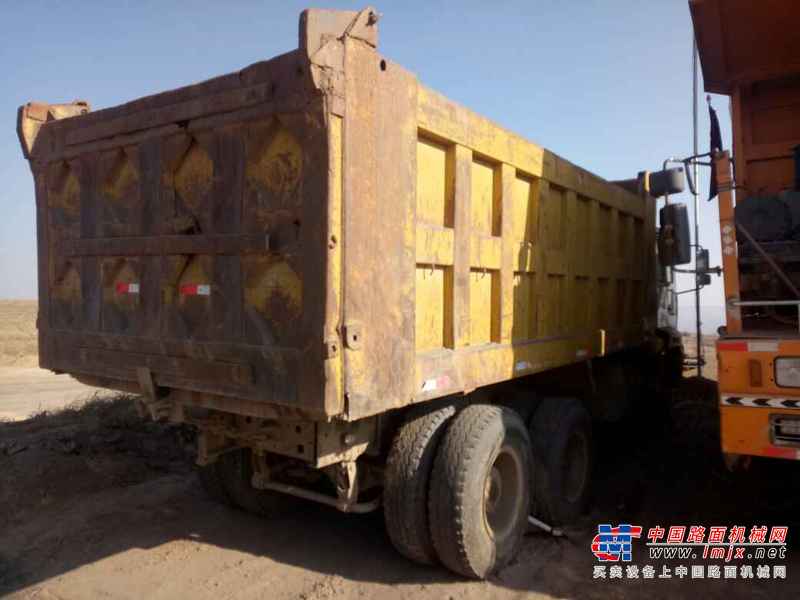 内蒙古出售转让二手2013年中国重汽金王子ZZ3311N4661C1自卸车