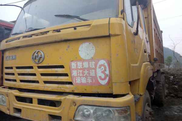 贵州出售转让二手2010年红岩CQ3253TMG324自卸车