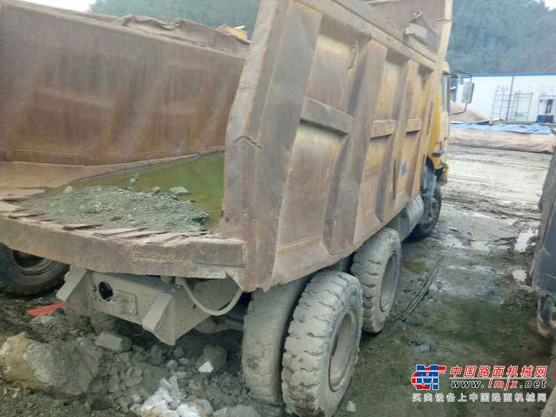 贵州出售转让二手2010年红岩CQ3253TMG324自卸车