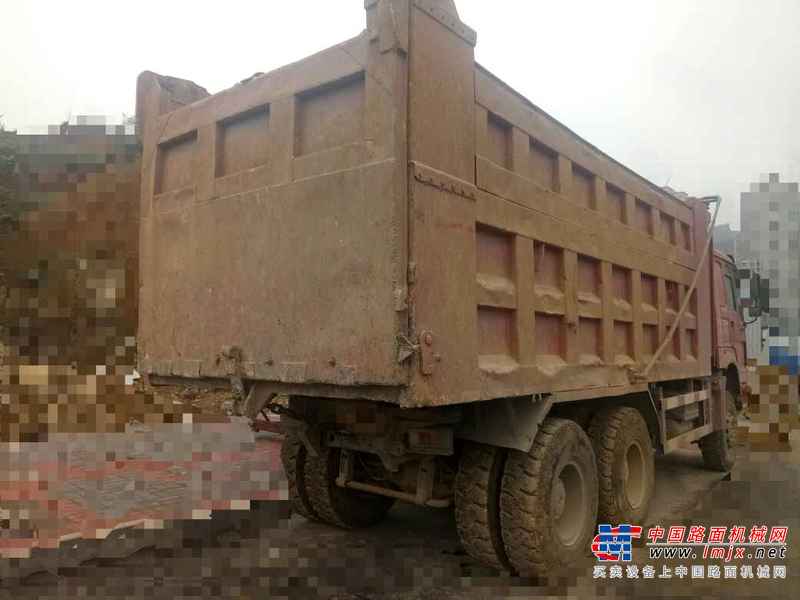 贵州出售转让二手2012年中国重汽豪沃ZZ3257M2941自卸车
