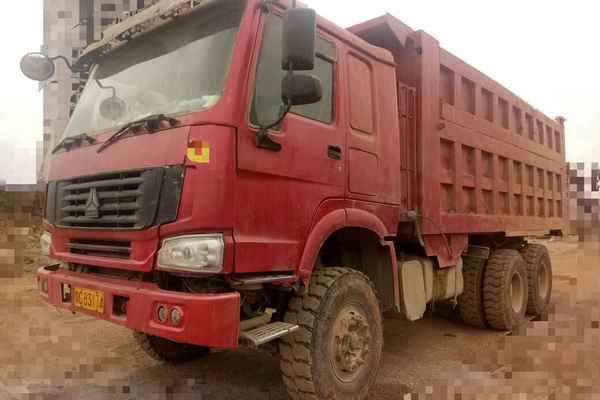 贵州出售转让二手2010年中国重汽豪沃ZZ3257M2941自卸车