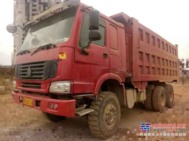 贵州出售转让二手2010年中国重汽豪沃ZZ3257M2941自卸车