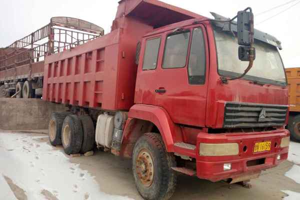 甘肃出售转让二手2011年中国重汽ZZ3317N3567C1自卸车