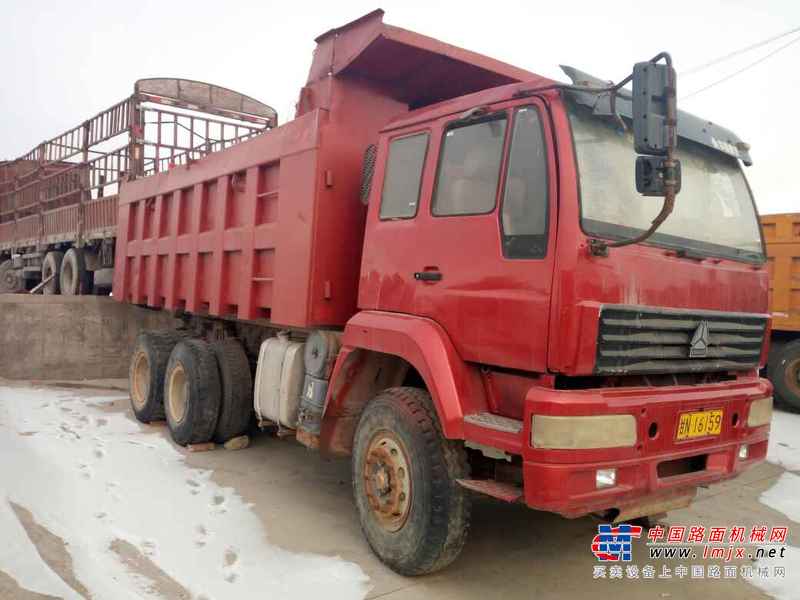 甘肃出售转让二手2011年中国重汽ZZ3317N3567C1自卸车
