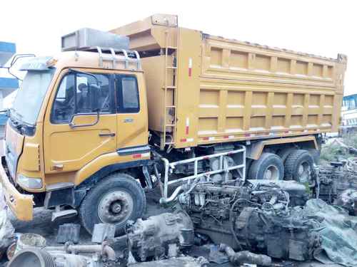 广东出售转让二手2009年中国重汽ZZ3317N3567C1自卸车